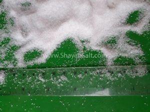 granular salt (0.8 - 1.2 mm)